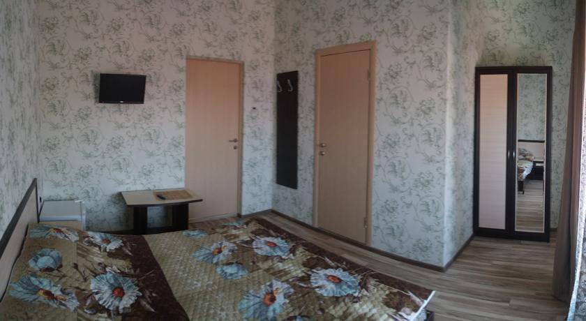 Гостиница «Юлия» Сукко